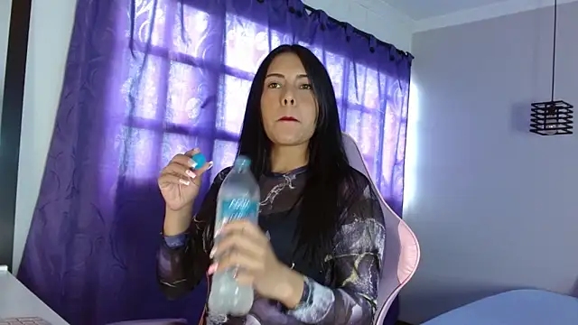 Snapshot of VelvetRosss chatting on February 2026 07:44:02 PM VelvetRosss online show from February 2026 07:44:02 PM