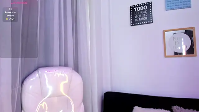 Snapshot of Jade_connor chatting on February 2026 09:13:01 PM Jade connor online show from February 2026 09:13:01 PM