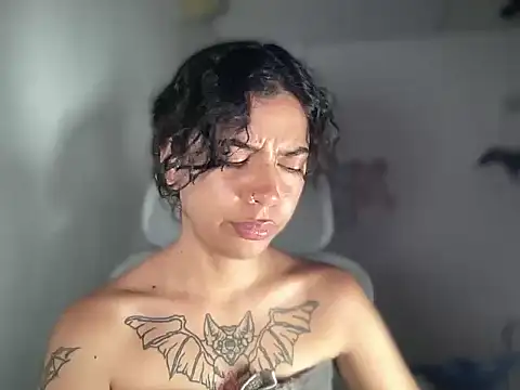 Snapshot of Antonia-bloom chatting on March 2026 04:18:02 AM Antonia-bloom online show from March 2026 04:18:02 AM