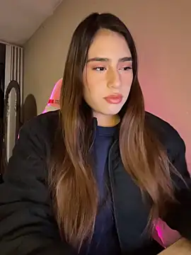 Snapshot of romyamo chatting on March 2026 03:11:02 AM romyamo online show from March 2026 03:11:02 AM