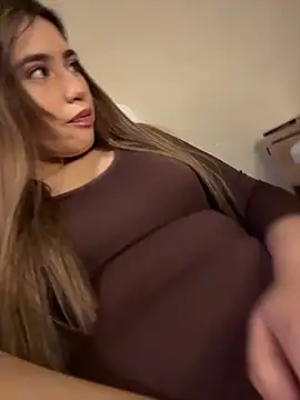 Snapshot of romyamo chatting on March 2026 01:38:01 AM romyamo online show from March 2026 01:38:01 AM