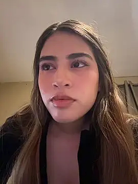 Snapshot of romyamo chatting on March 2026 03:18:02 AM romyamo online show from March 2026 03:18:02 AM