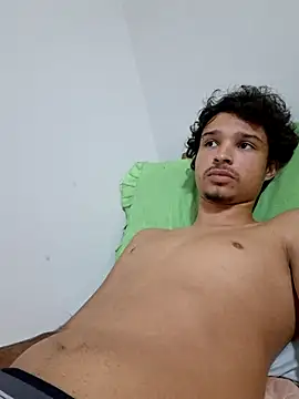 Junior8964 online show from January 2026 07:11:01 PM