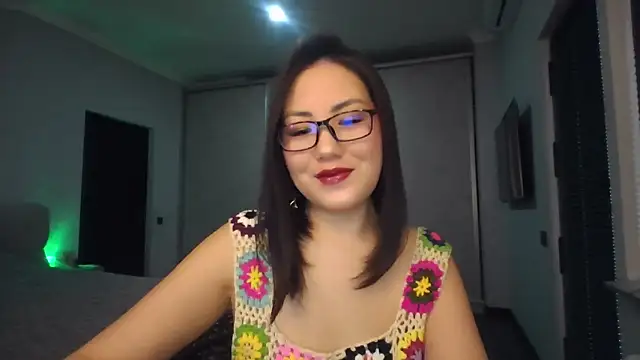 Snapshot of EllieSoft chatting on February 2026 08:44:02 AM EllieSoft online show from February 2026 08:44:02 AM