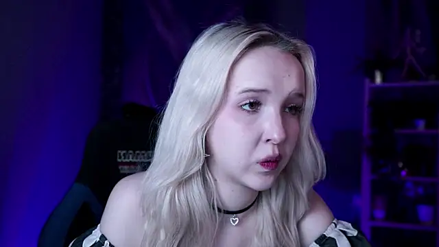 MaoqiBeverly online show from February 2026 02:34:02 AM