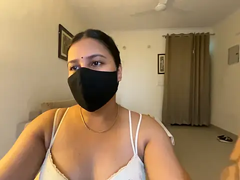 Anna girl22 online show from July 2026 01:36:02 PM