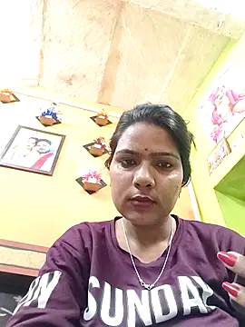 Snapshot of Nisha_011 chatting on February 2026 03:48:01 AM Nisha 011 online show from February 2026 03:48:01 AM
