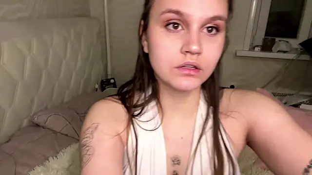 Snapshot of Barbie_Charm_ chatting on February 2026 04:07:01 AM Barbie Charm online show from February 2026 04:07:01 AM