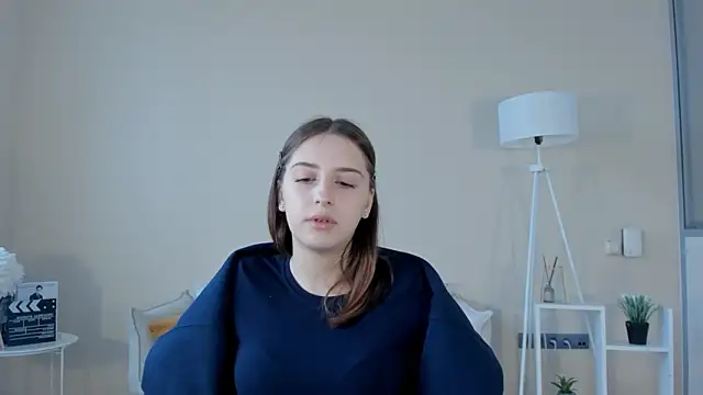 LeanneDinkle online show from February 2026 08:13:02 AM