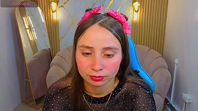 Ariana18 b online show from March 2026 12:54:01 PM