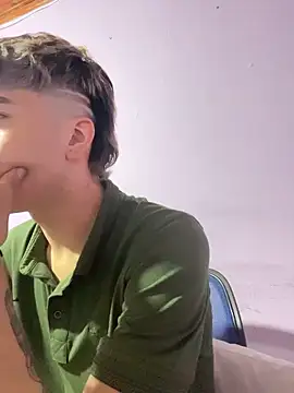 AlexanderCollman2 online show from March 2026 05:43:01 AM