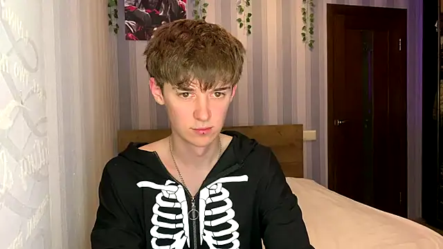 Sweet Dude online show from April 2026 09:20:02 PM