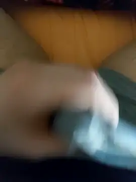 birzevkmeselesi online show from February 2026 10:35:01 PM