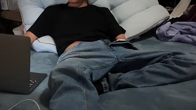 Snapshot of Mardelrey chatting on March 2026 01:50:01 PM Mardelrey online show from March 2026 01:50:01 PM