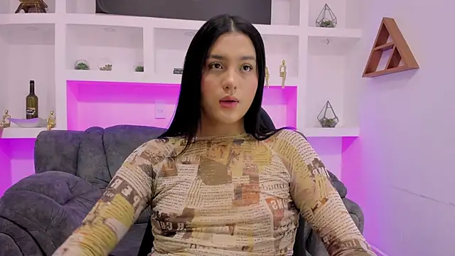 ValeryCooper18 online show from February 2026 12:13:02 PM