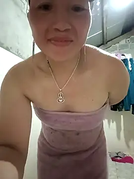 Snapshot of baby_112233 chatting on April 2026 11:43:01 AM baby 112233 online show from April 2026 11:43:01 AM