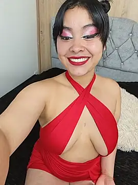 Snapshot of zoe_love18 chatting on July 2026 01:19:01 AM zoe love18 online show from July 2026 01:19:01 AM