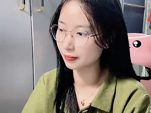 Linne6789 online show from February 2026 03:29:02 AM