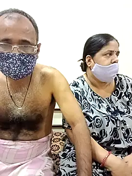 HoneyHush online show from April 2026 10:35:02 AM