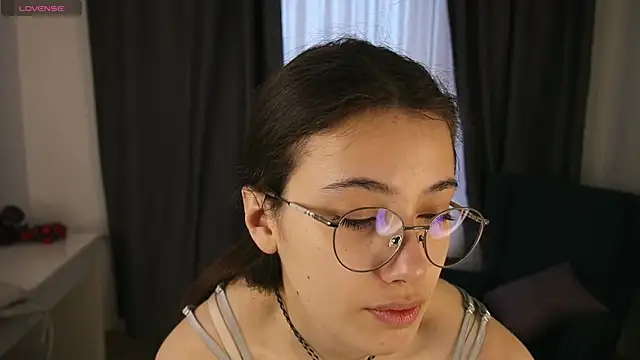 Snapshot of PamTrower chatting on March 2026 03:09:01 AM PamTrower online show from March 2026 03:09:01 AM