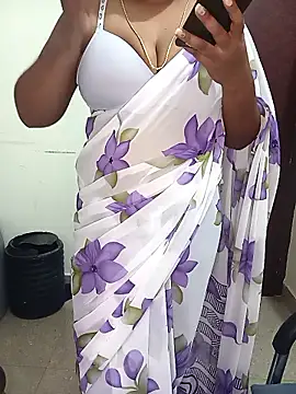 Chinnima143 online show from February 2026 04:19:01 PM