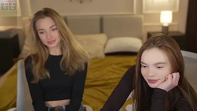 Zlata Sky online show from September 2025 06:43:02 PM