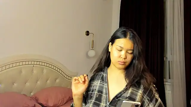 Snapshot of luna_yum chatting on February 2026 07:09:02 PM luna yum online show from February 2026 07:09:02 PM