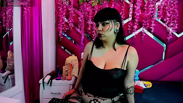 vanesa bobs online show from May 2026 03:02:02 AM