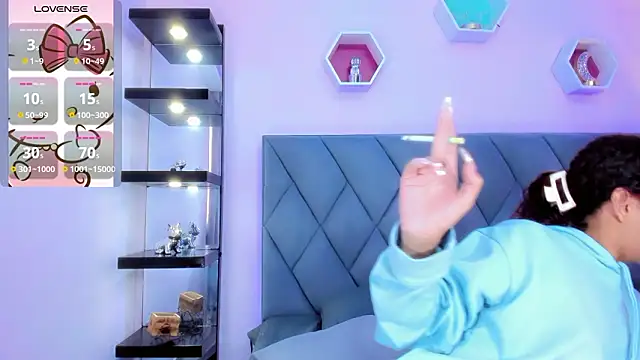 ManuelaJohnson online show from March 2026 12:45:02 PM