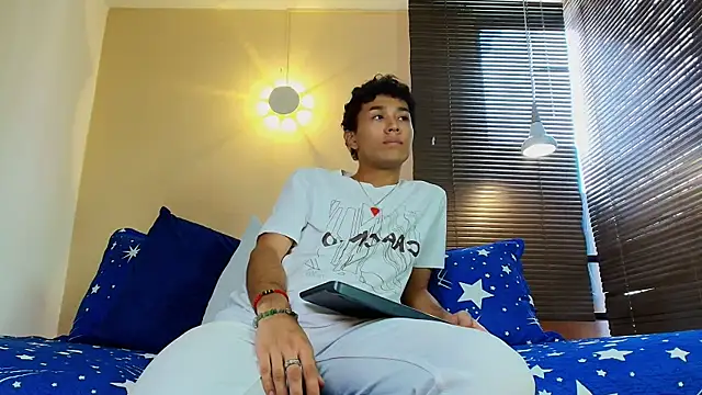 Damon Salvarote S online show from March 2026 07:47:01 PM