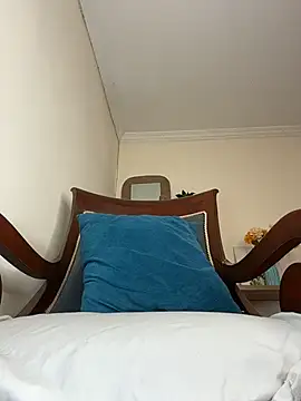 LilaRvsh online show from March 2026 05:14:01 PM