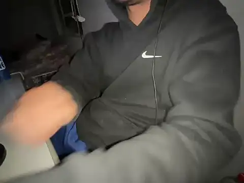 cerejadc online show from April 2026 05:02:02 AM