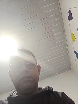 Snapshot of kereyter2 chatting on February 2026 05:11:02 AM kereyter2 online show from February 2026 05:11:02 AM