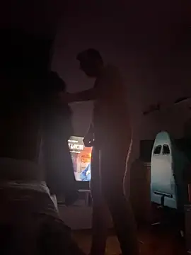 io1Elian online show from April 2026 04:34:01 AM