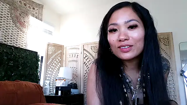 222goddess444you online show from May 2026 12:17:02 AM
