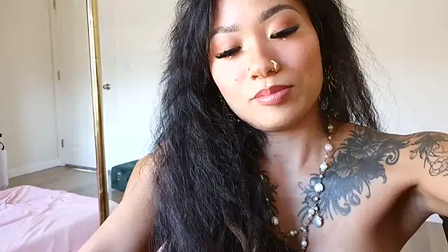Snapshot of 222goddess444you chatting on June 2026 12:19:01 AM 222goddess444you online show from June 2026 12:19:01 AM