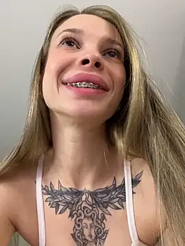 ElyseeXXX online show from February 2026 10:28:01 PM