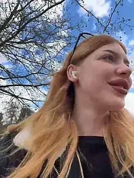 Jean Graay online show from April 2026 10:09:02 AM