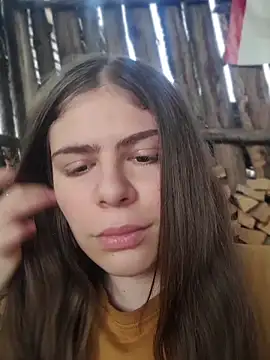 miraevelina online show from March 2026 12:33:11 PM