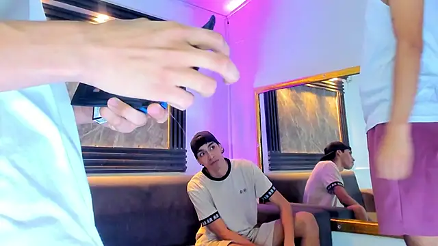 Snapshot of biig_boy chatting on February 2026 08:07:02 PM biig boy online show from February 2026 08:07:02 PM