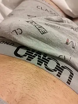 bansjjsjxb online show from April 2026 06:27:01 AM