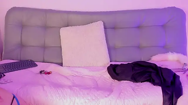 Snapshot of celeste_sky0 chatting on March 2026 04:29:02 AM celeste sky0 online show from March 2026 04:29:02 AM