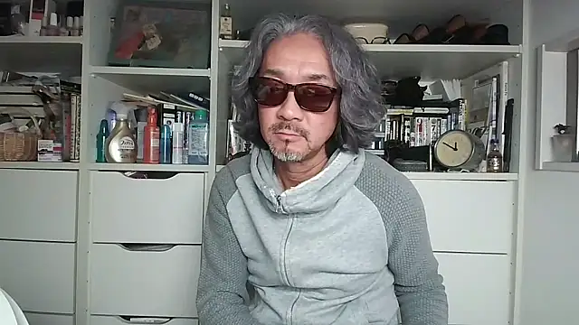 MtaS1 online show from April 2026 02:44:02 PM