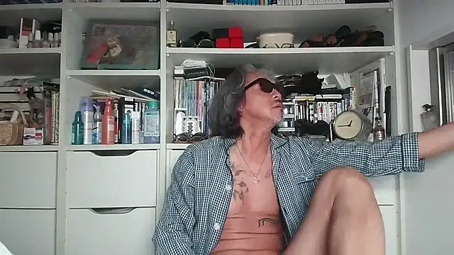 Snapshot of MtaS1 chatting on June 2026 03:39:02 PM MtaS1 online show from June 2026 03:39:02 PM