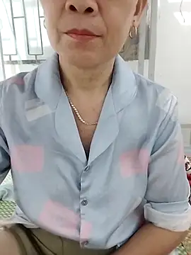 Snapshot of miko_nyan2006 chatting on June 2026 05:06:01 PM miko nyan2006 online show from June 2026 05:06:01 PM