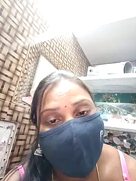 Tamil Hot Nisha online show from February 2026 04:33:01 PM