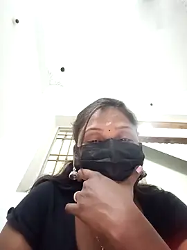 Tamil Hot Nisha online show from February 2026 05:44:02 PM