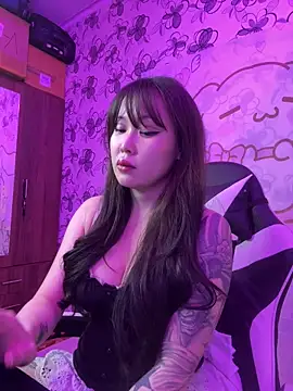 YukiiTYAN online show from February 2026 07:28:01 PM