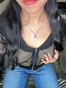 Snapshot of nauty_girl_shalu chatting on February 2026 04:46:02 AM nauty girl shalu online show from February 2026 04:46:02 AM