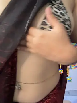 Hot Bhavi  online show from May 2026 07:08:01 PM